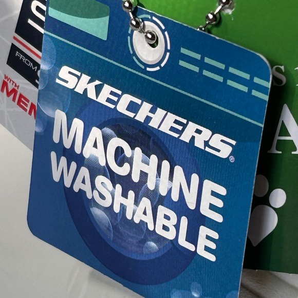 Skechers Women's 10 Slip On Walking Sneakers White Casual Comfort Shoes Stretch - Picture 15 of 15